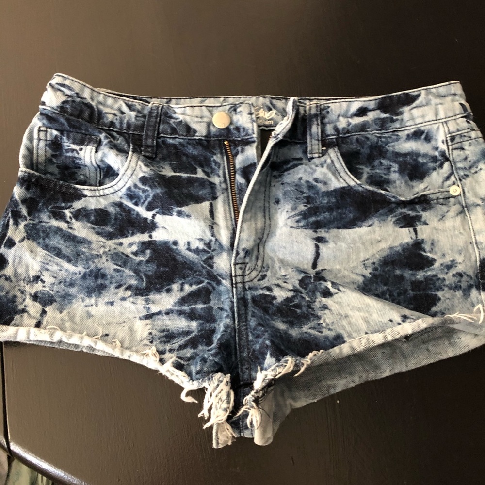 Acid wash high waisted shorts